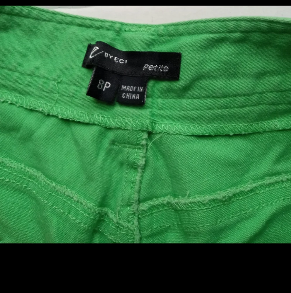 eBYECI Capris - Picture 6 of 9